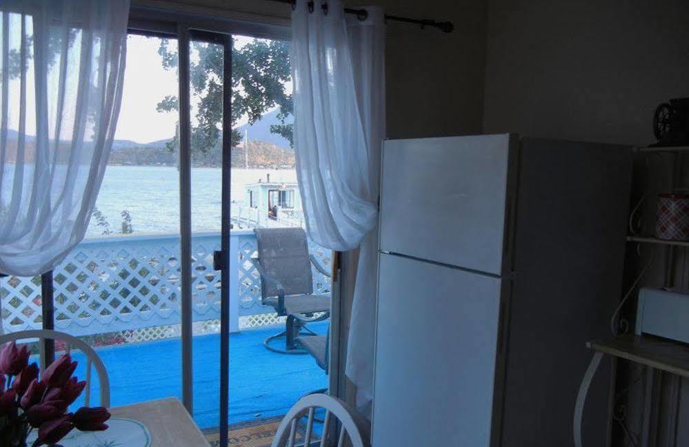 Blue Fish Cove Resort Clearlake Oaks Экстерьер фото