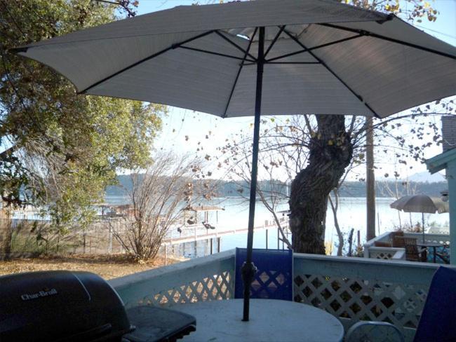 Blue Fish Cove Resort Clearlake Oaks Экстерьер фото